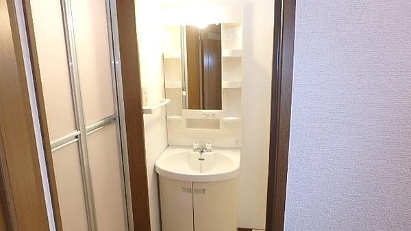熊本市西区二本木マンション 洗面