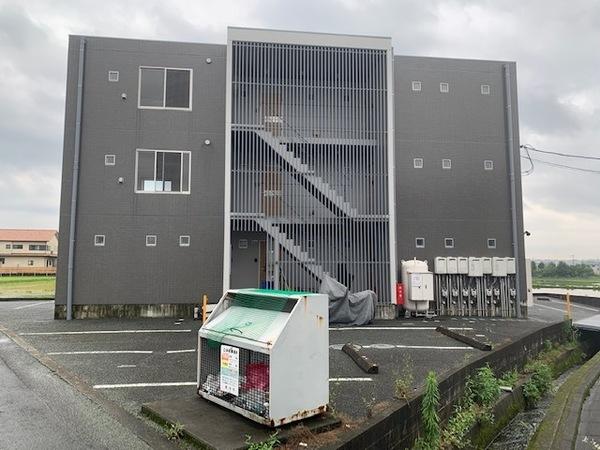 compact菊池（102） その他