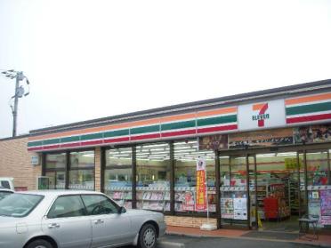 セブンイレブン熊本楠団地店：646m