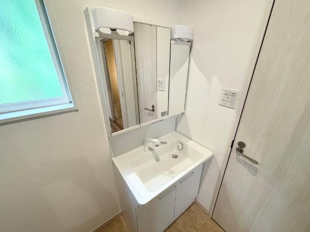ヒルズ春日 洗面
