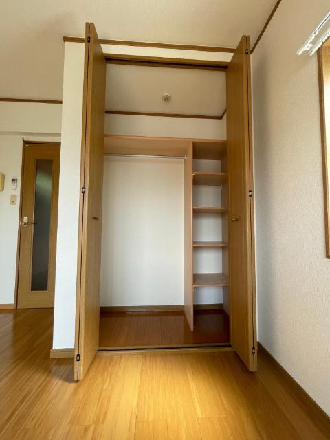 アロッジオ尾ノ上 収納