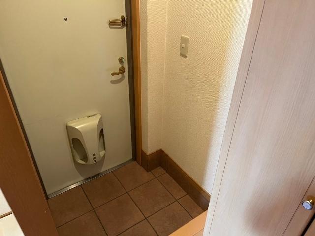 ＡＤＶＡＮＣＥ帯山（303） 玄関