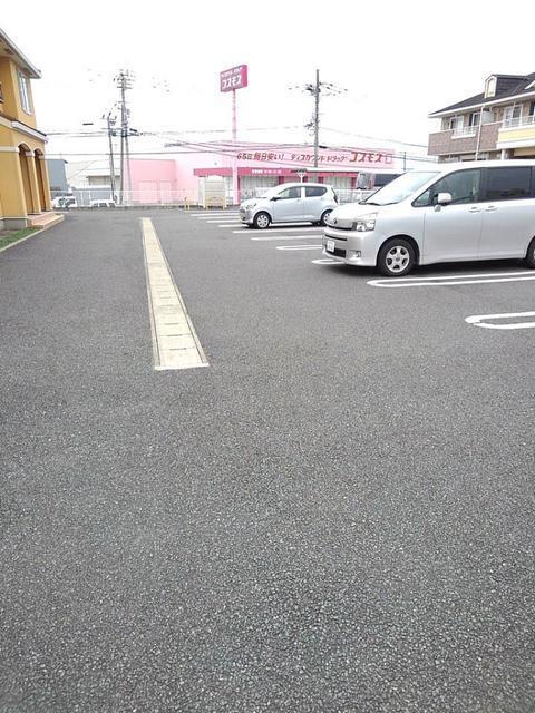 Ｖｅｎｔ　ＶｅｒｔⅢ（203） 駐車場