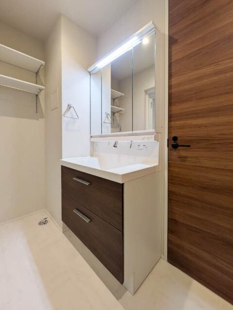 シャーメゾン　新屋敷　Ｐｒｅｍｉｕｍ（A0301） 洗面