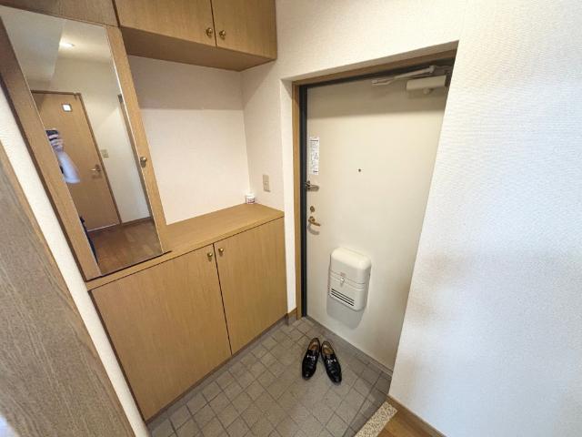 グリーンコート南熊本（1001） 玄関