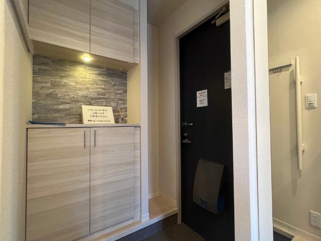 熊本市西区春日アパート 玄関