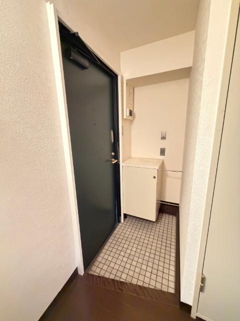 ロワイヤルユニ（20C） 玄関