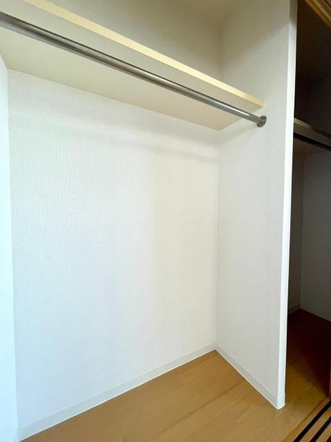 ﾗｲｽﾞ平成東参番館 収納