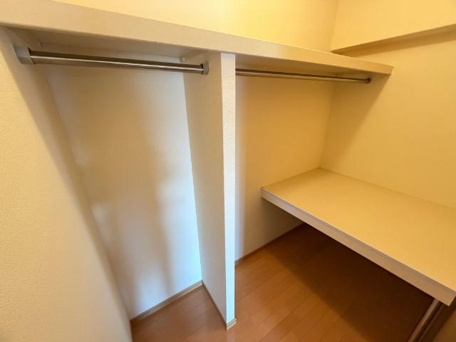 エレガンス光の森（0701） 収納