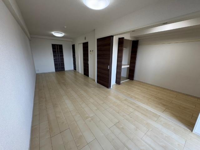 アネックス小峯（703） リビング