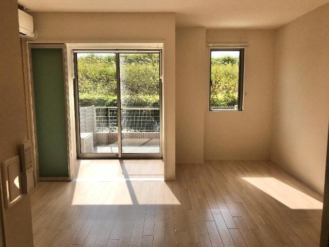 Ｃｈａｒｌｏｔｔｅ　Ｈ 部屋画像
