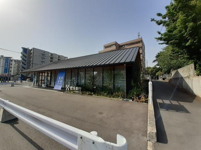 肥後銀行子飼橋支店：1700m