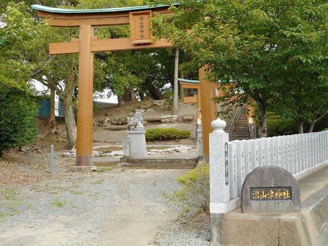 沼山津神社：700m