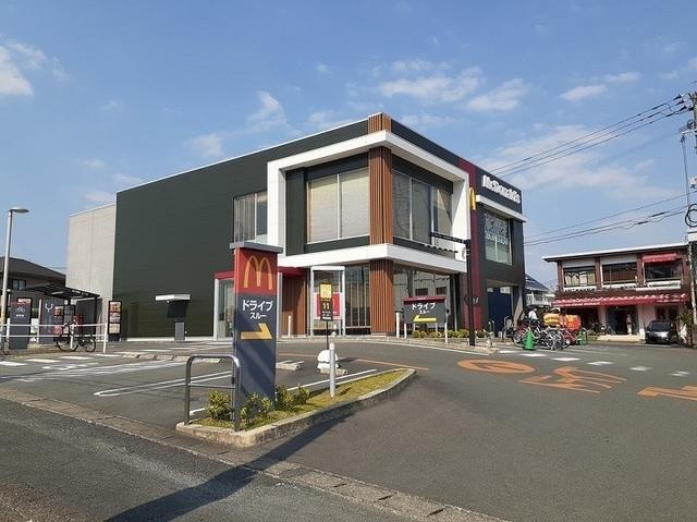マクドナルド健軍店：750m