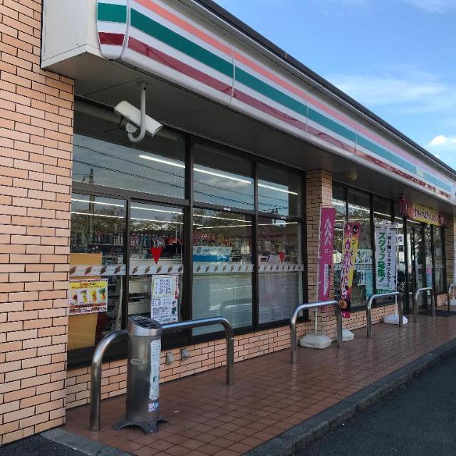セブンイレブン熊本江越1丁目店：813m
