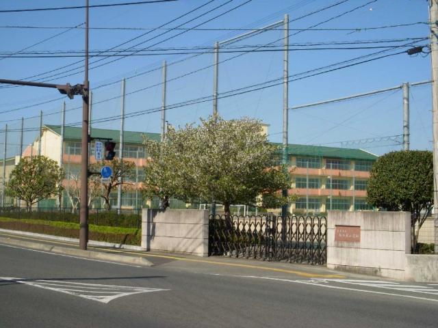 熊本市立桜木東小学校：272m