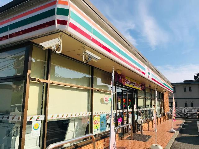 セブンイレブン熊本八王寺町店：277m