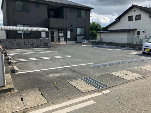 さくら荘（202） 駐車場