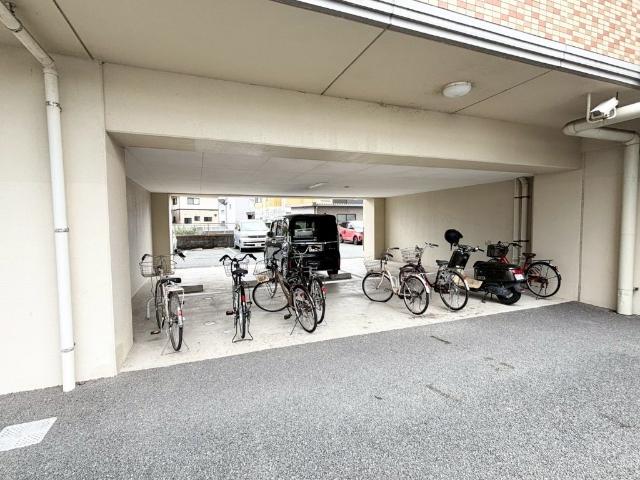 フルール南熊本（203） 駐車場
