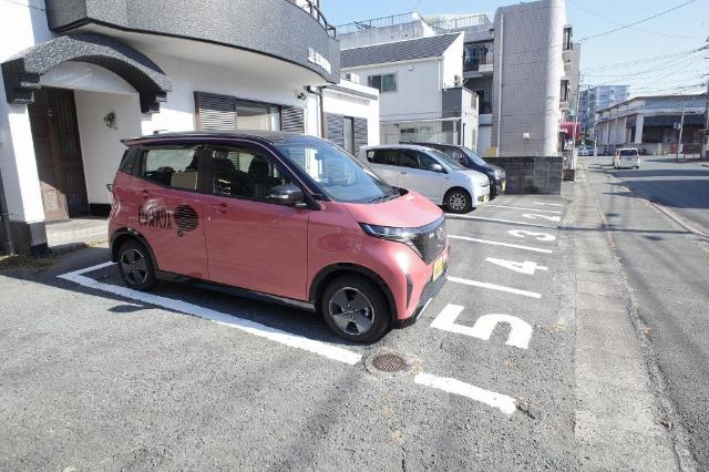 玄海コーポ（202） 駐車場