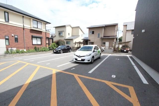 ストーリア小山Ⅰ（204） 駐車場