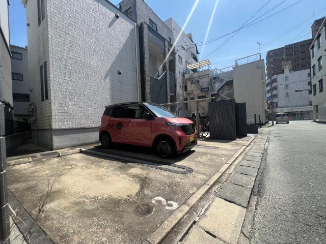 グランソル（101） 駐車場