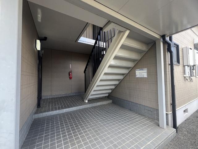 熊本市南区平田アパート エントランス