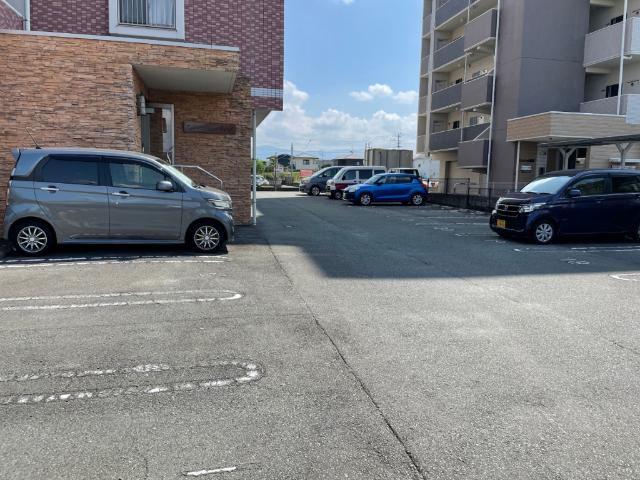 アンクレージュ・ＫＡＺ（0503） 駐車場