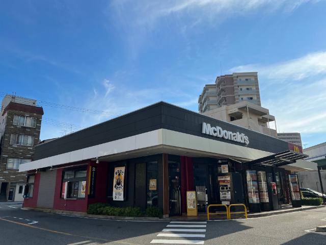 マクドナルド2号線七宮店：270m