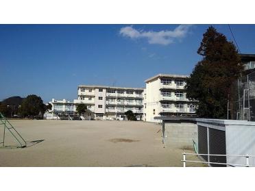 北九州市立 長尾小学校：1100m