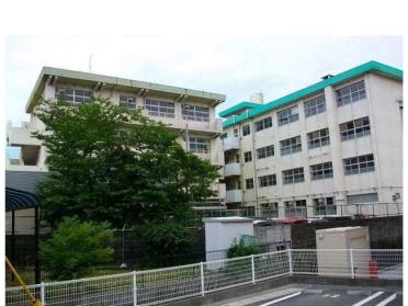 北九州市立　湯川小学校：180m