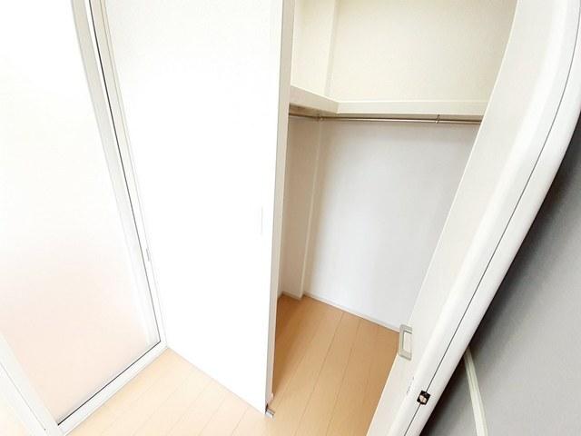 シェーナ下到津（202） 収納