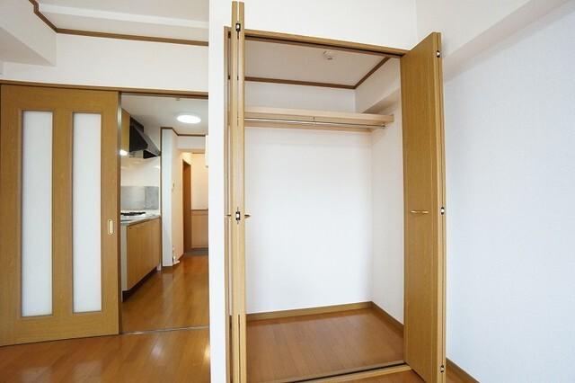 グリーンコートⅢ番館（301） 収納