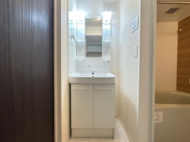 トレス日明壱番館（203） 部屋画像