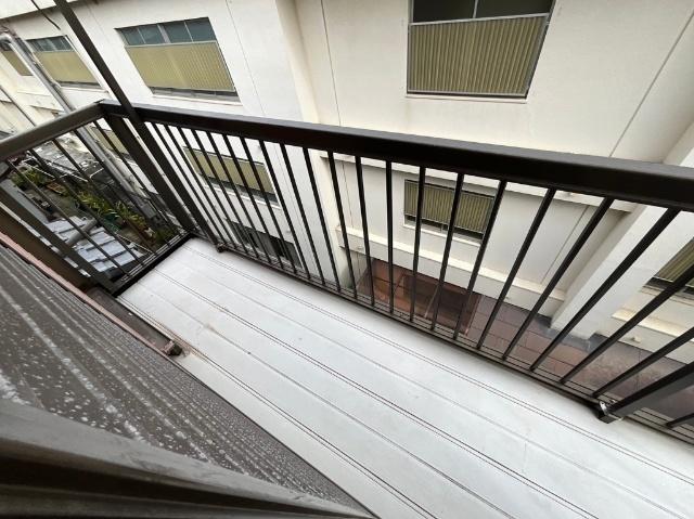 北九州市小倉南区沼緑町一戸建 バルコニー