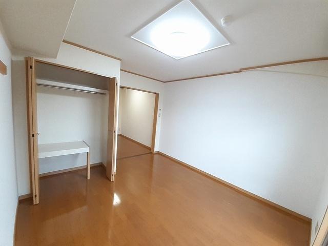 ハミングバード上吉田（406） 収納