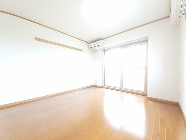 グランド・コスモ（910） 室内