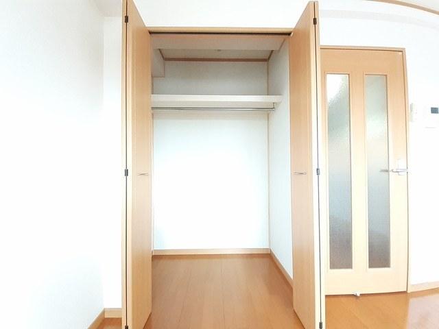 グランド・コスモ（910） 収納