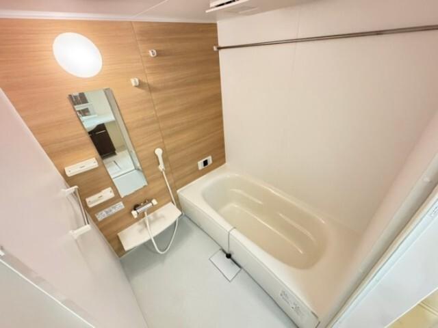 北九州市小倉南区沼本町アパート バス／シャワー