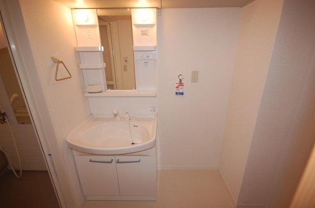 ヴィルヌーブ長野（202） 洗面
