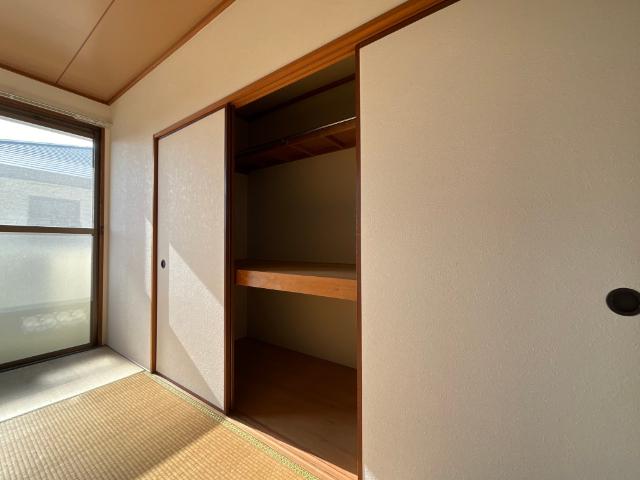 シャルムナガイ　A棟（204） 収納