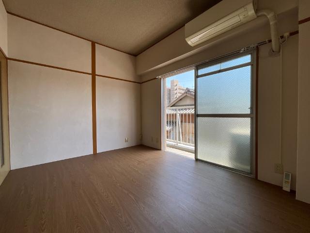 菖蒲ビル 室内