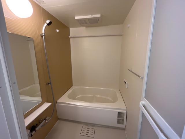 リバーサイドコート御開 部屋画像