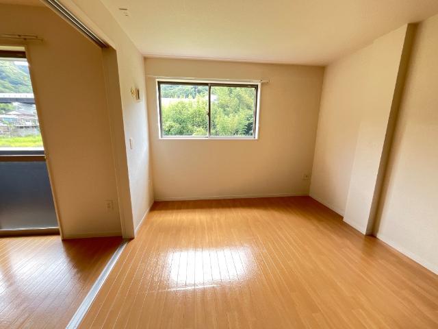 プレミアム　ステージ 室内