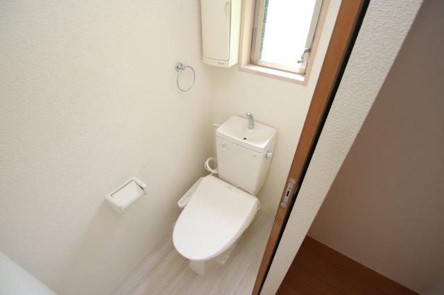 北九州市門司区大字畑一戸建 トイレ