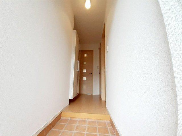 ポラリス　Ａ（106） 玄関