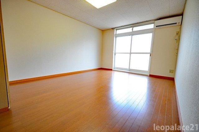 レオパレスクレール（205） 部屋画像