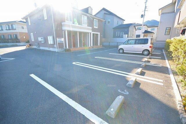 プラスパーＡ（102） 駐車場