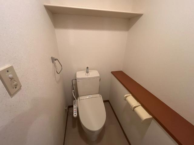 フォレストークイースト 部屋画像