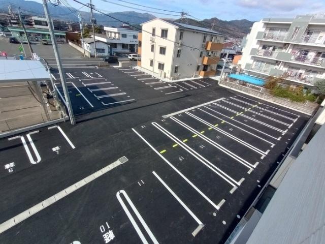 MER行事　A棟（307） 駐車場